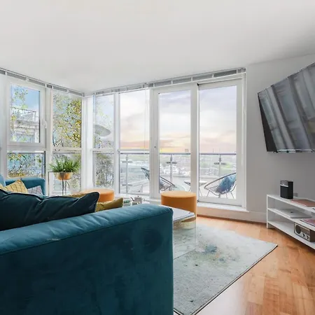 Best Thames View In Town! Large Luxxe Nomad Design Family Home Londres Exterior foto