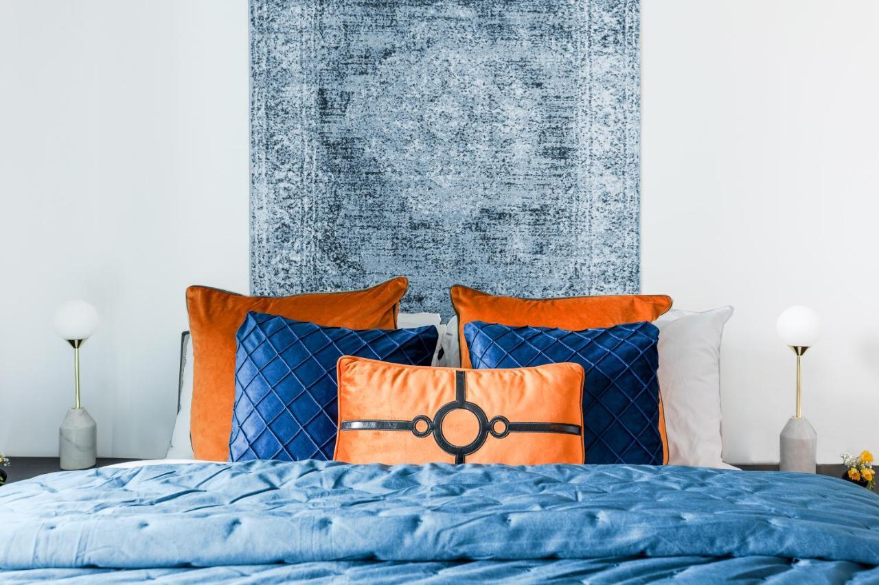 Thames View In Town! Large Luxxe Nomad Design Family