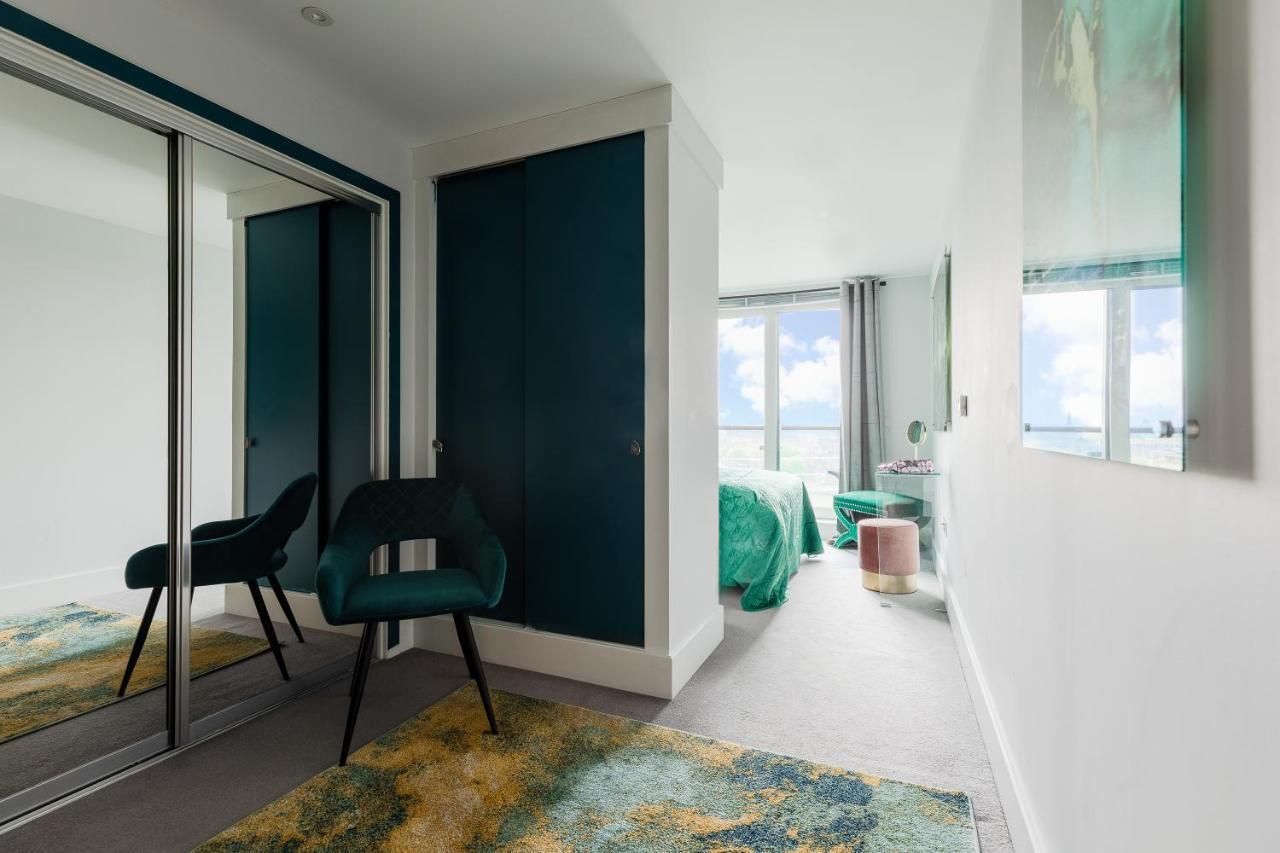 Thames View In Town! Large Luxxe Nomad Design Family * London
