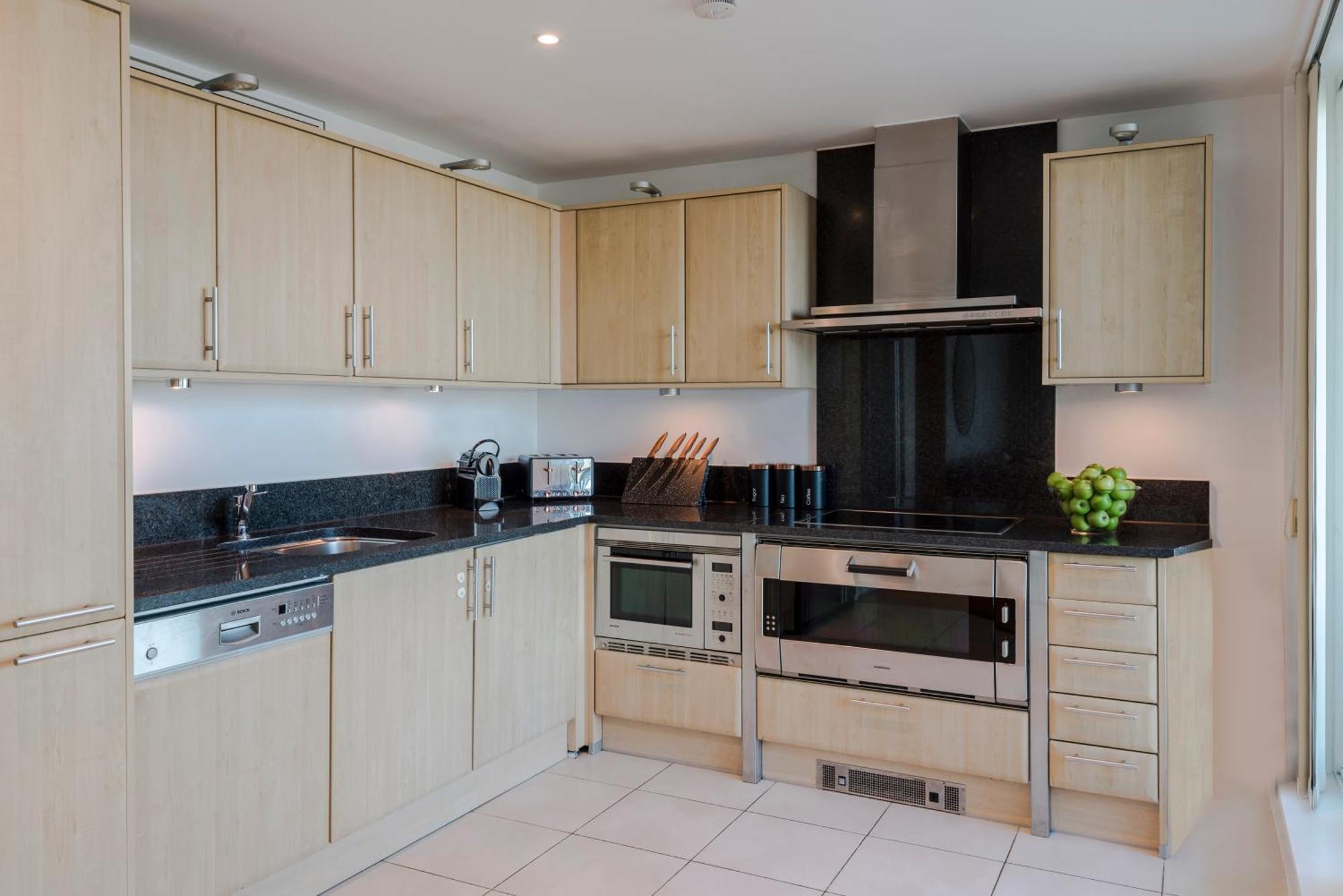 Thames View In Town! Large Luxxe Nomad Design Family London