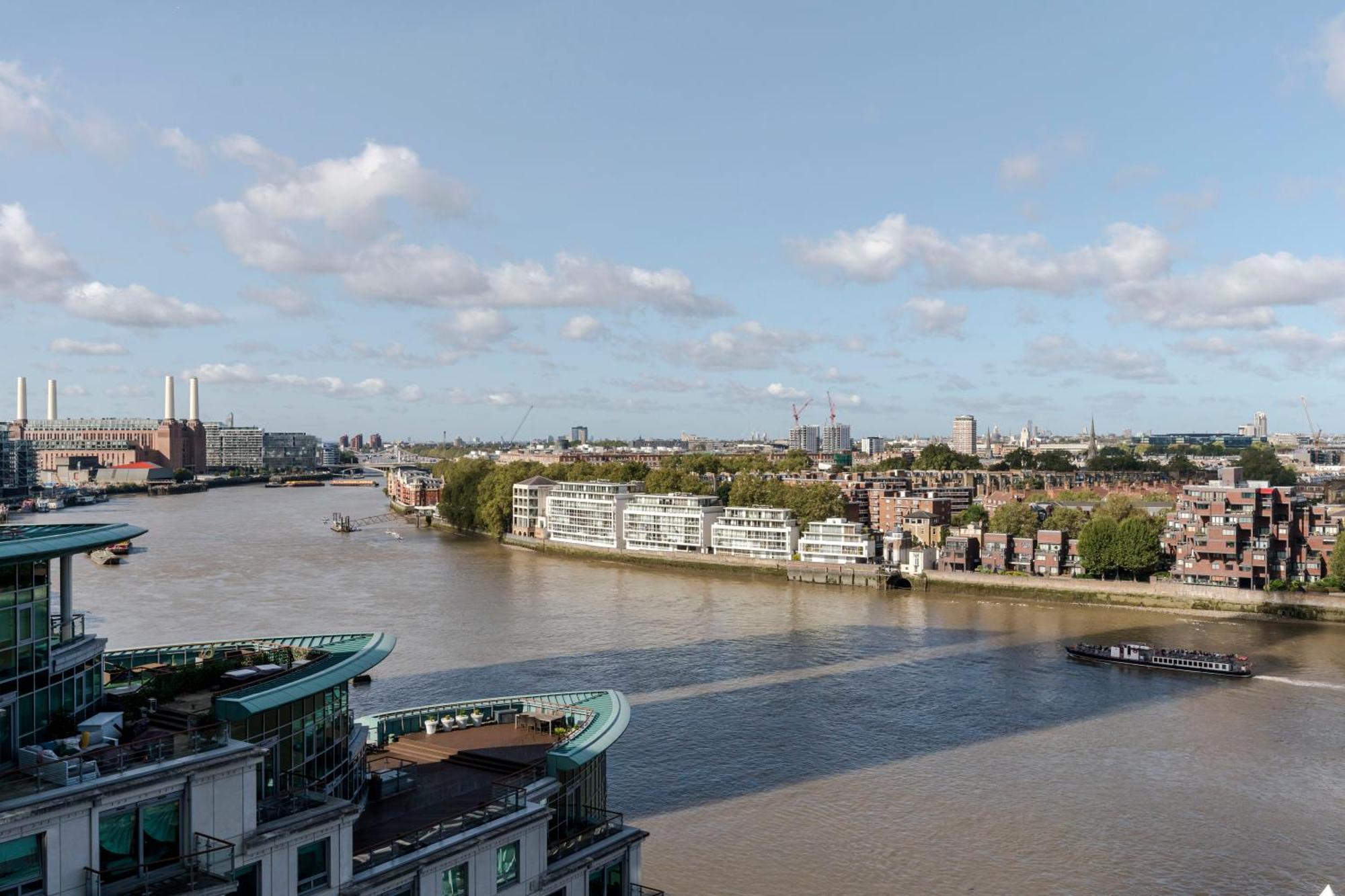 Thames View In Town! Large Luxxe Nomad Design Family Apartment London
