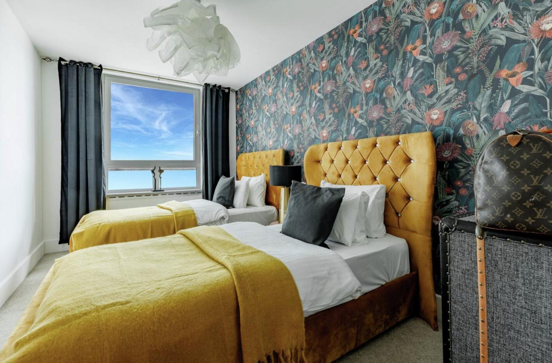 Thames View In Town! Large Luxxe Nomad Design Family